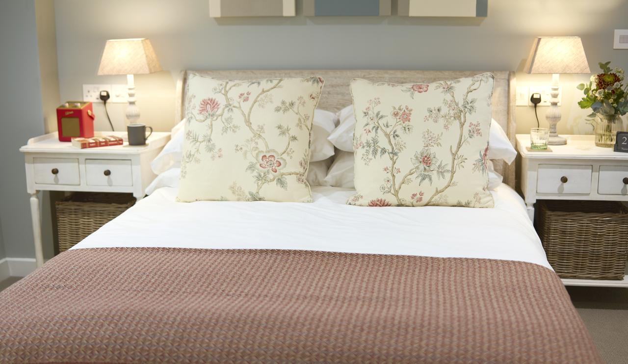 The Three Hills Hotel Bartlow Luaran gambar